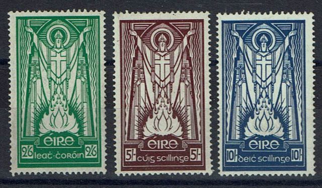 Image of Ireland SG 102/4 LMM British Commonwealth Stamp